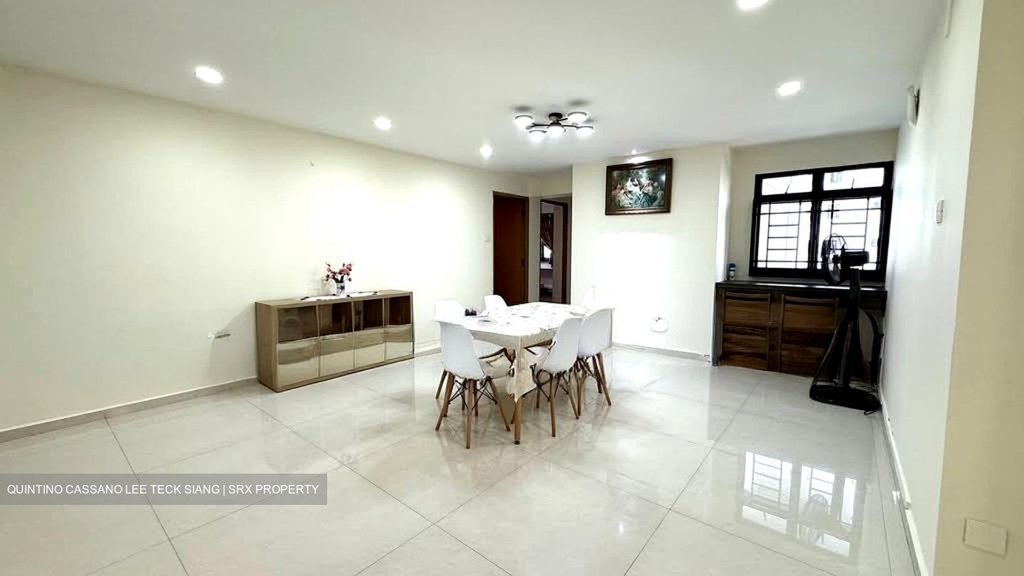 Blk 306B Anchorvale Place (Sengkang), HDB Executive #583997701